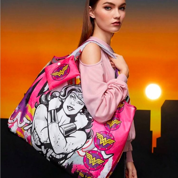 Handbags - Wonder Woman Cartoon Bag
